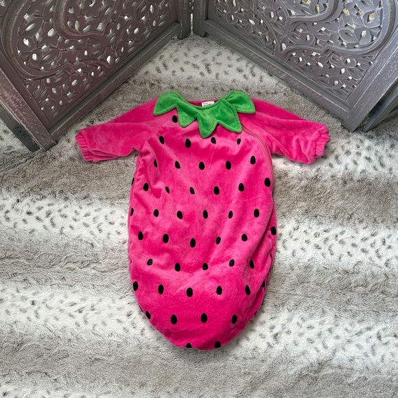 Target Pink and Green Strawberry Costume for Kids - Picture 10 of 10
